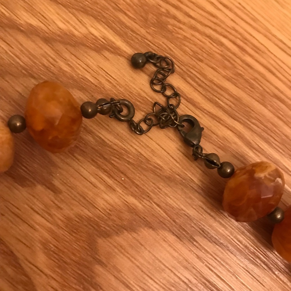 6/$20 Vintage Avon Necklace, Faceted Beads, Tangerine Orange Shade, Lightweight - Picture 9 of 10